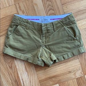 Old Navy Perfect 3 1/2” Shorts